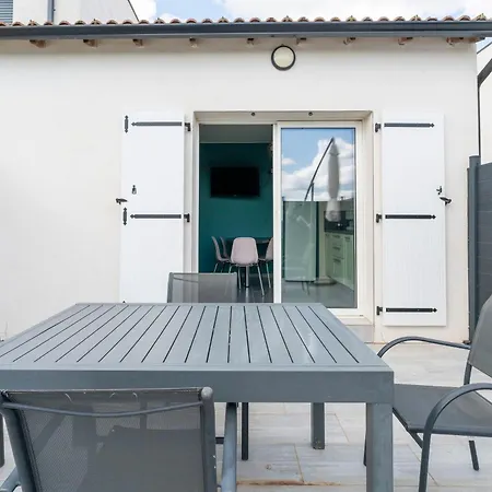 Maison De Avec Terrasse Semesterbostad Rochefort-du-Gard